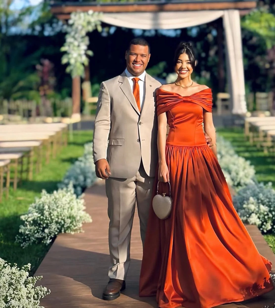 Evening Dress Off-the-Shoulder Red Velvet Ball Gown with Bow Accent and Full Skirt