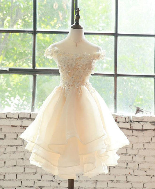 Koutun Floral Organza A-Line short party dress with sweetheart neckline.
