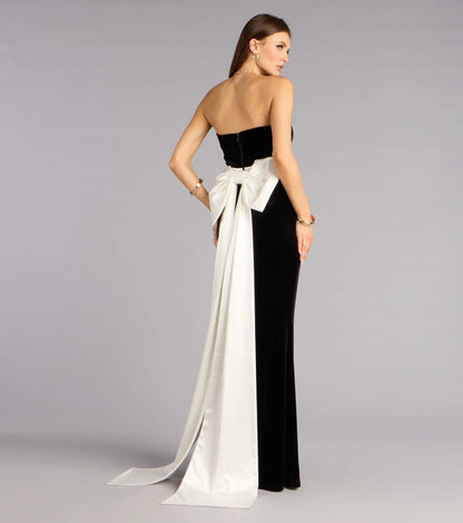 Glamorous Black Velvet Strapless Sweetheart Prom Dress with Oversized Satin Bow Train