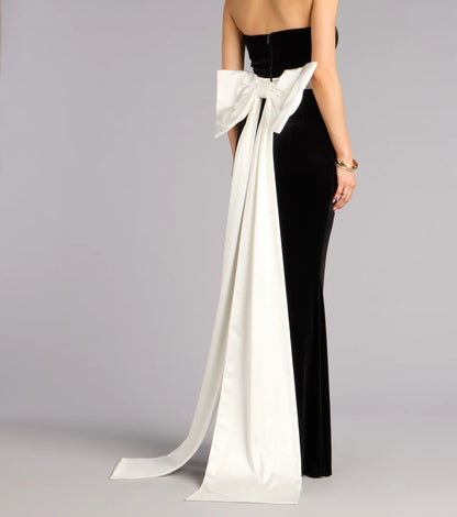 Glamorous Black Velvet Strapless Sweetheart Prom Dress with Oversized Satin Bow Train