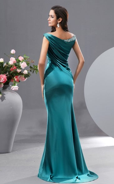 Glamorous Mermaid Off-the-Shoulder Crystal-Embellished Prom Dress