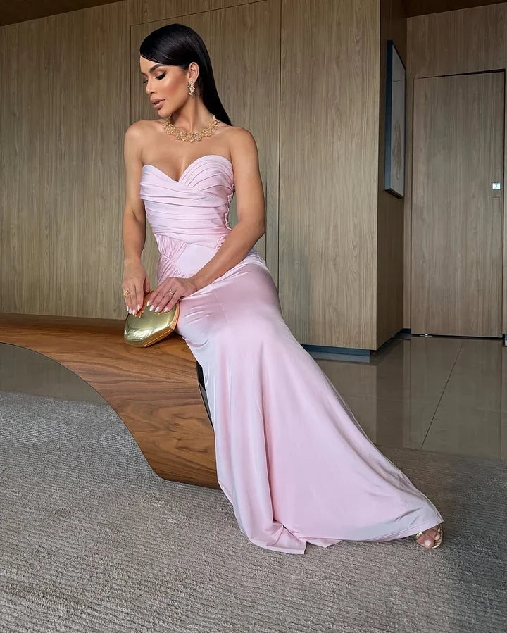 Glamorous Strapless Sweetheart Ruched Backless Satin Mermaid Maxi Prom Dress