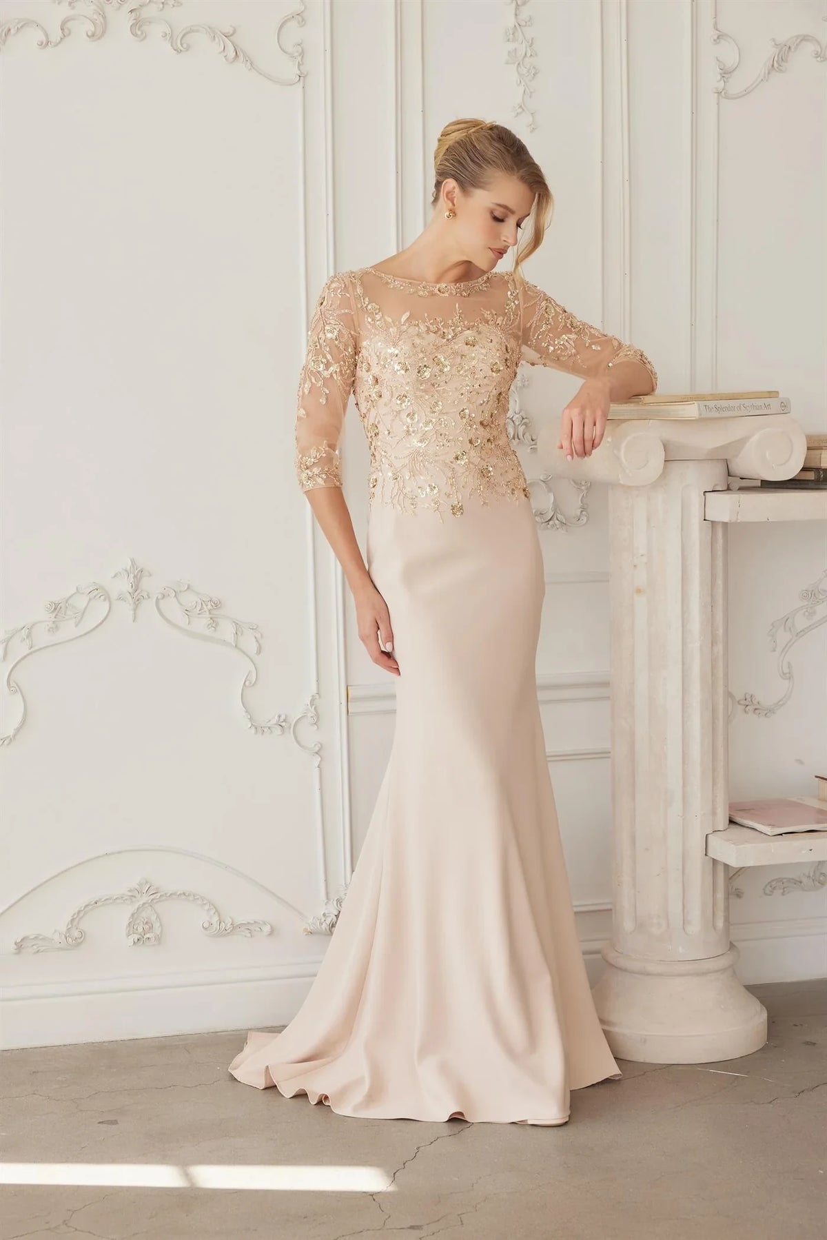 Glamorous Mermaid Boat Neck Three-Quarter Sleeves Sequin Champagne Mother of the Bride Gown