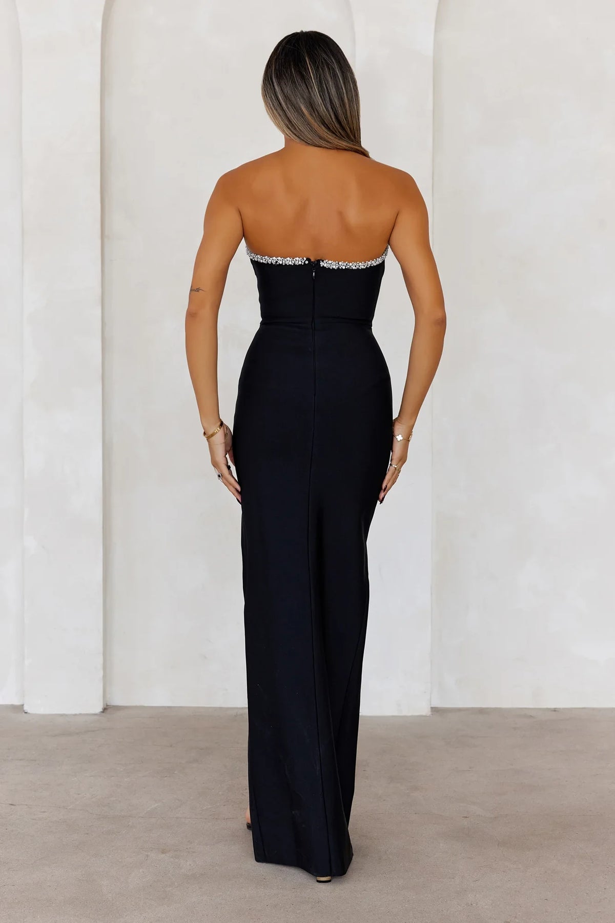 Glamorous Sheath Sweetheart Sleeveless Beaded Slit Black Floor-Length Prom Dress
