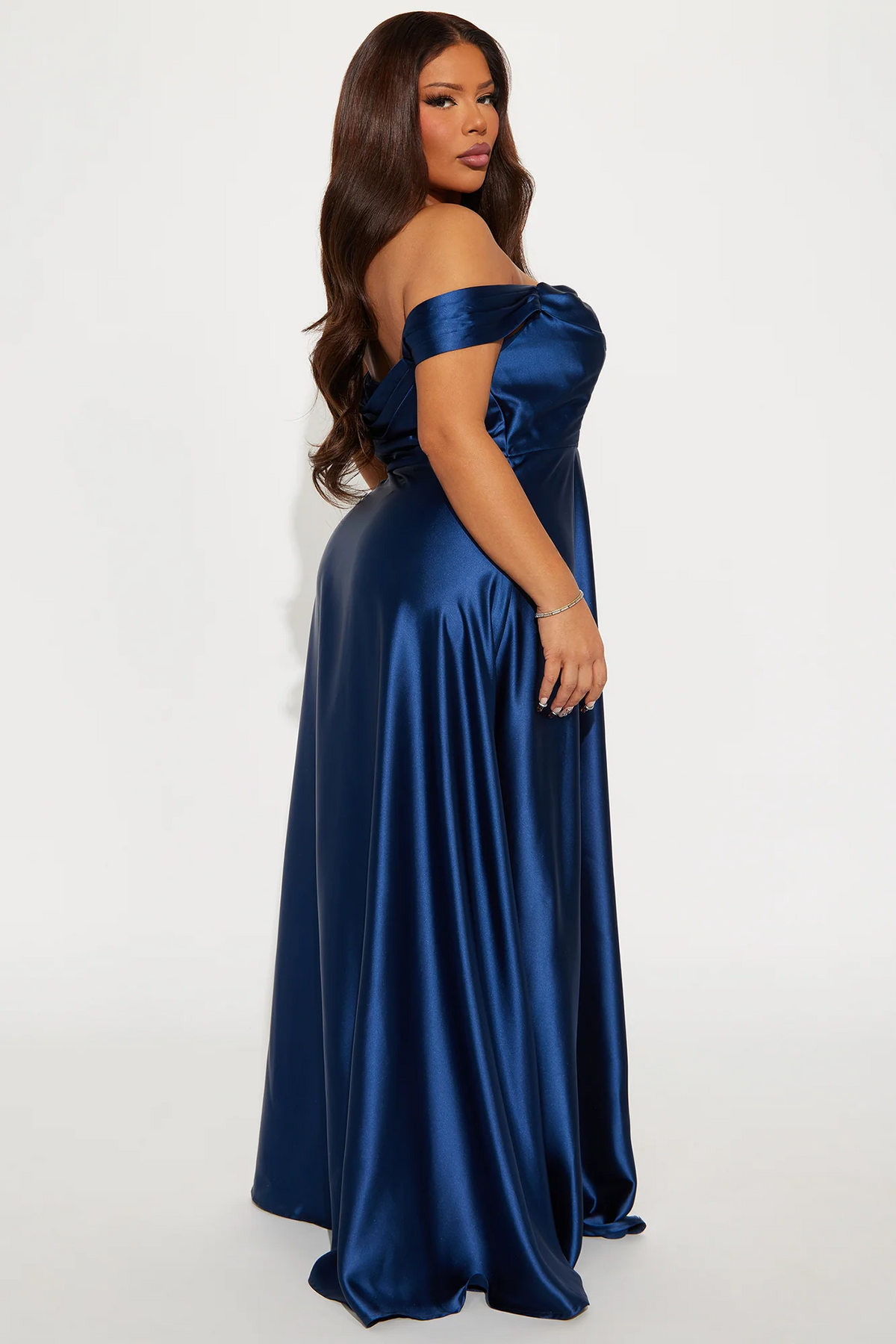 Glossy A-line Off-shoulder Short-sleeve Low-back Floor-length Evening Dress
