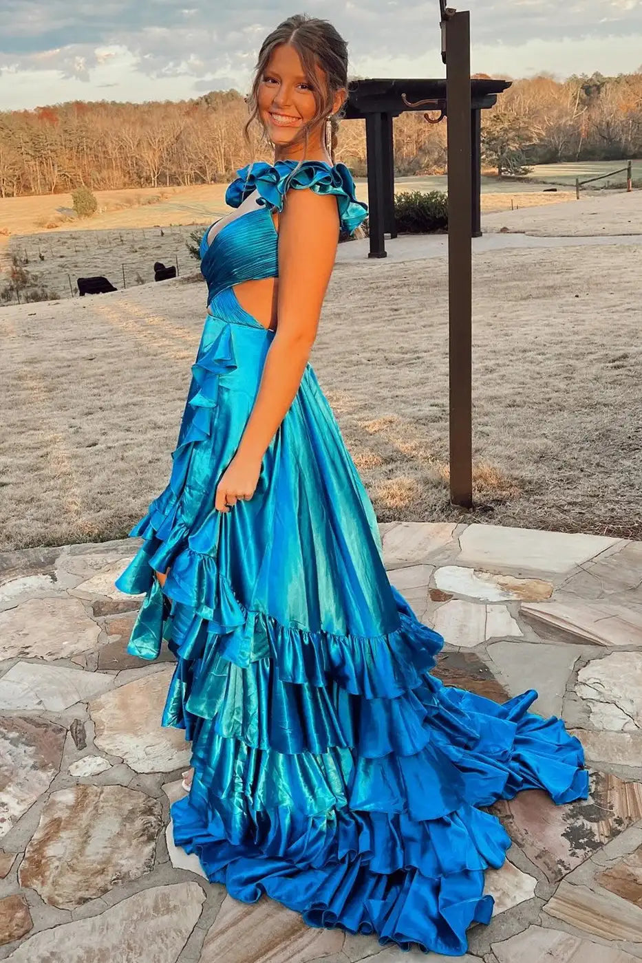 Gorgeous A-Line V-Neck Sleeveless Ruffled Cutout Blue Maxi Prom Dresses Gown