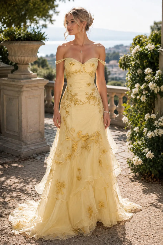 Graceful A-Line Sweetheart Sleeveless Embroidered Tiered Yellow Long Prom Dresses Women