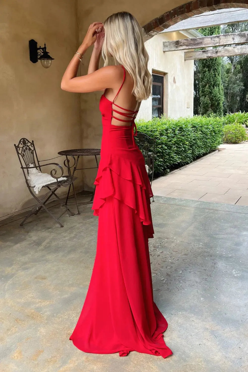 Graceful A-Line Sweetheart Sleeveless Tiered Ruffle Red Long Prom Dresses Women