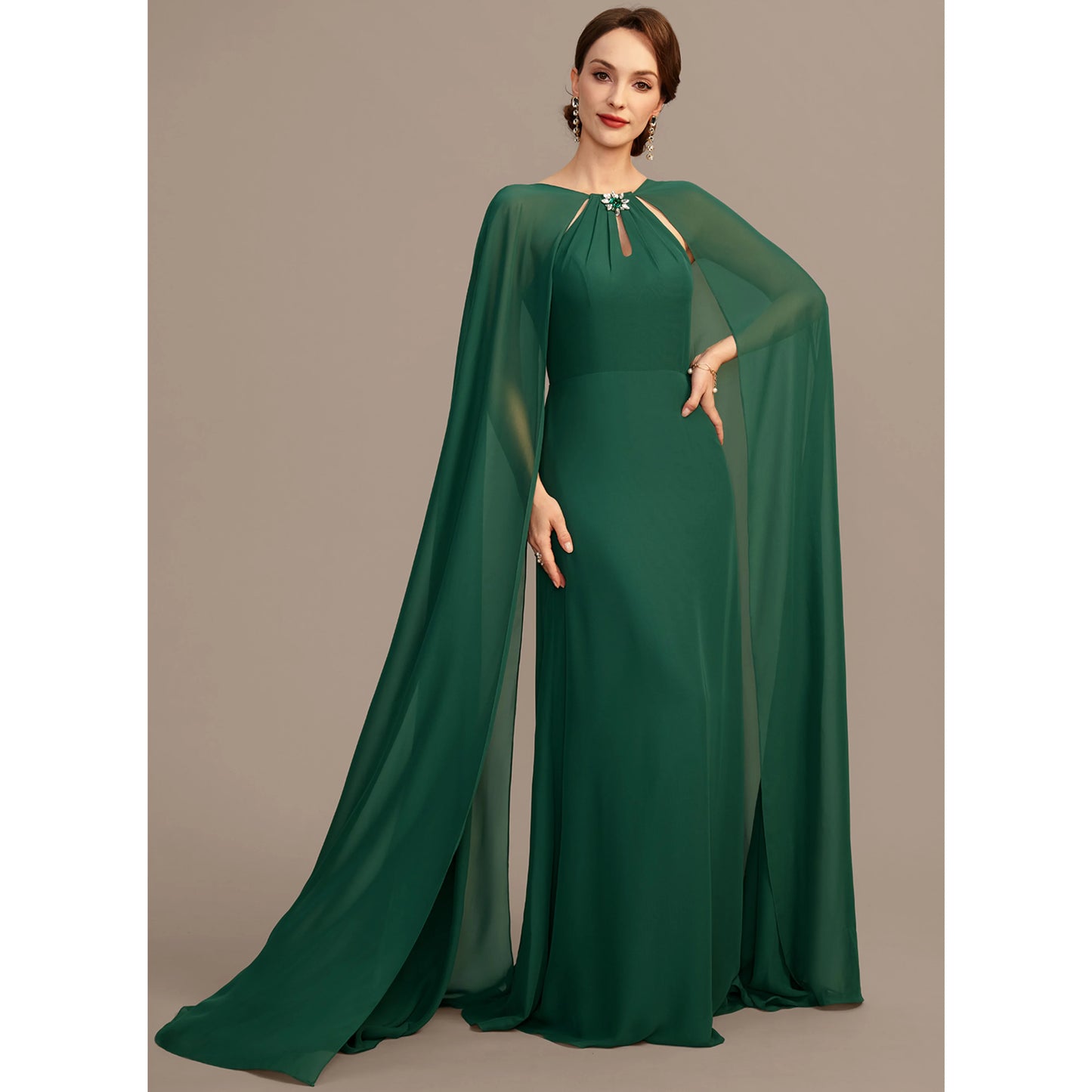 Graceful Sheath Jewel Neck Cape Sleeveless Sophisticated Emerald Green Floor-Length Mother of the Bride Gown