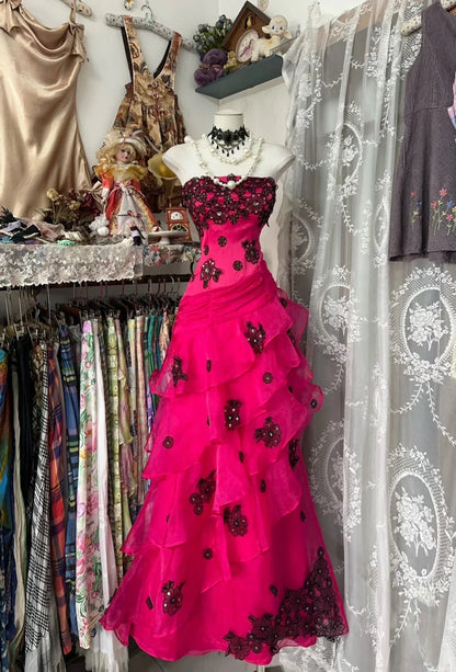 Hot Pink Strapless Prom Dress With Black Floral Appliqué And Tiered Organza A Line Formal Prom Dress