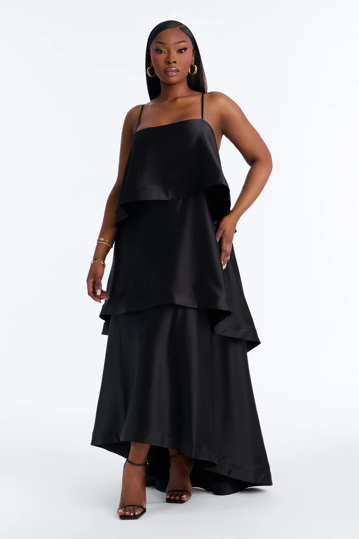 Loose tiered square spaghetti strap low back maxi evening dress