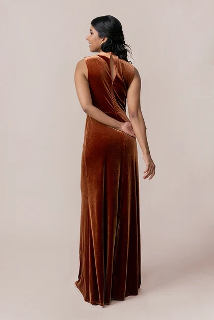 Luxurious Sheath Cowl Neck Sleeveless Glamorous Rust Floor-Length Bridesmaid Dress Women's Gown