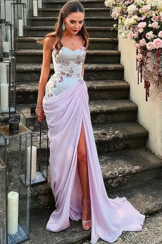 Luxury Blush Pink Evening Dresses Sweetheart Neck with Satin Silhouette and Floral Appliqués