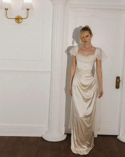 Luxury Ivory Prom Dresses with Satin Fabric Chiffon Capelet and Ruched Back