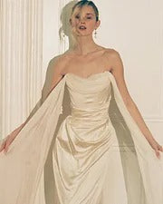 Luxury Ivory Prom Dresses with Satin Fabric Chiffon Capelet and Ruched Back