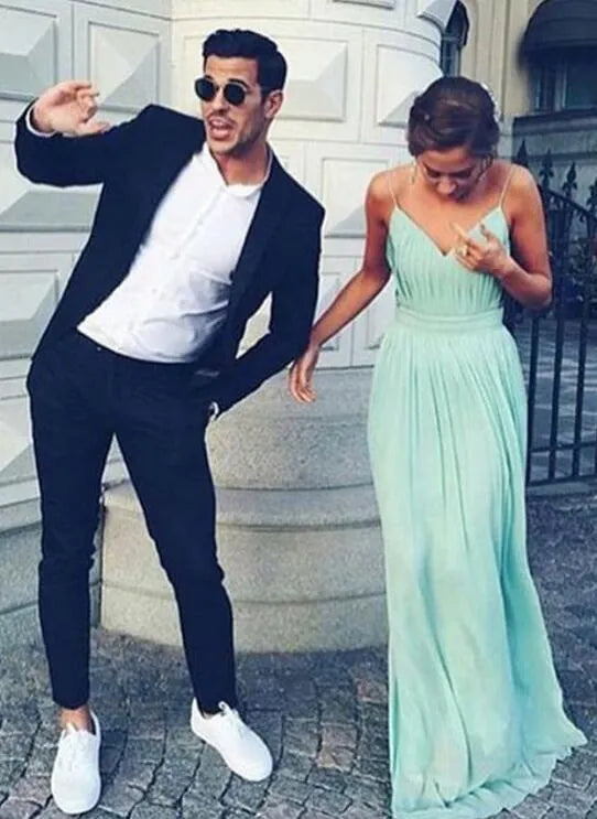 Mint Green Spaghetti Strap Prom Dress with Criss Cross Open Back and Pleated Chiffon Skirt for Formal Events and Prom Nights