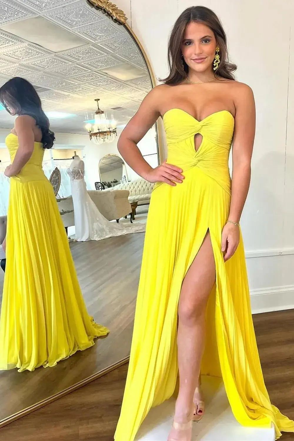 Mint Green Strapless Pleated Prom Dress with Sweetheart Neckline and High Slit for Formal Events and Prom Nights