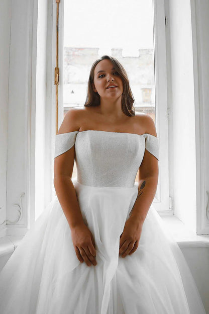 Plus Size Off Shoulder Glitter Corset Tulle Wedding Dress