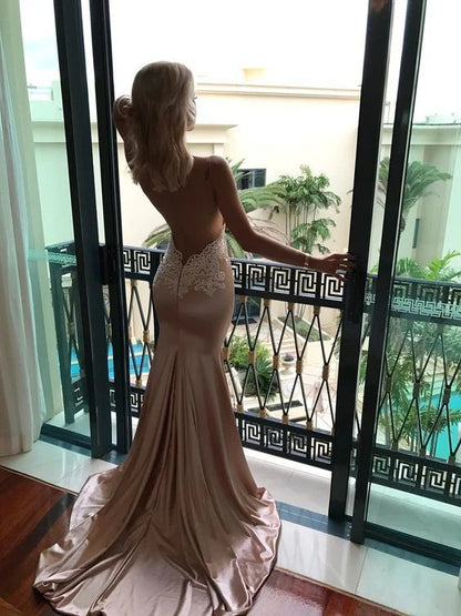 Prom Dress Blush Spaghetti Strap Mermaid Maxi Dress With Lace Applique And Open Back Formal Evening Party Gown