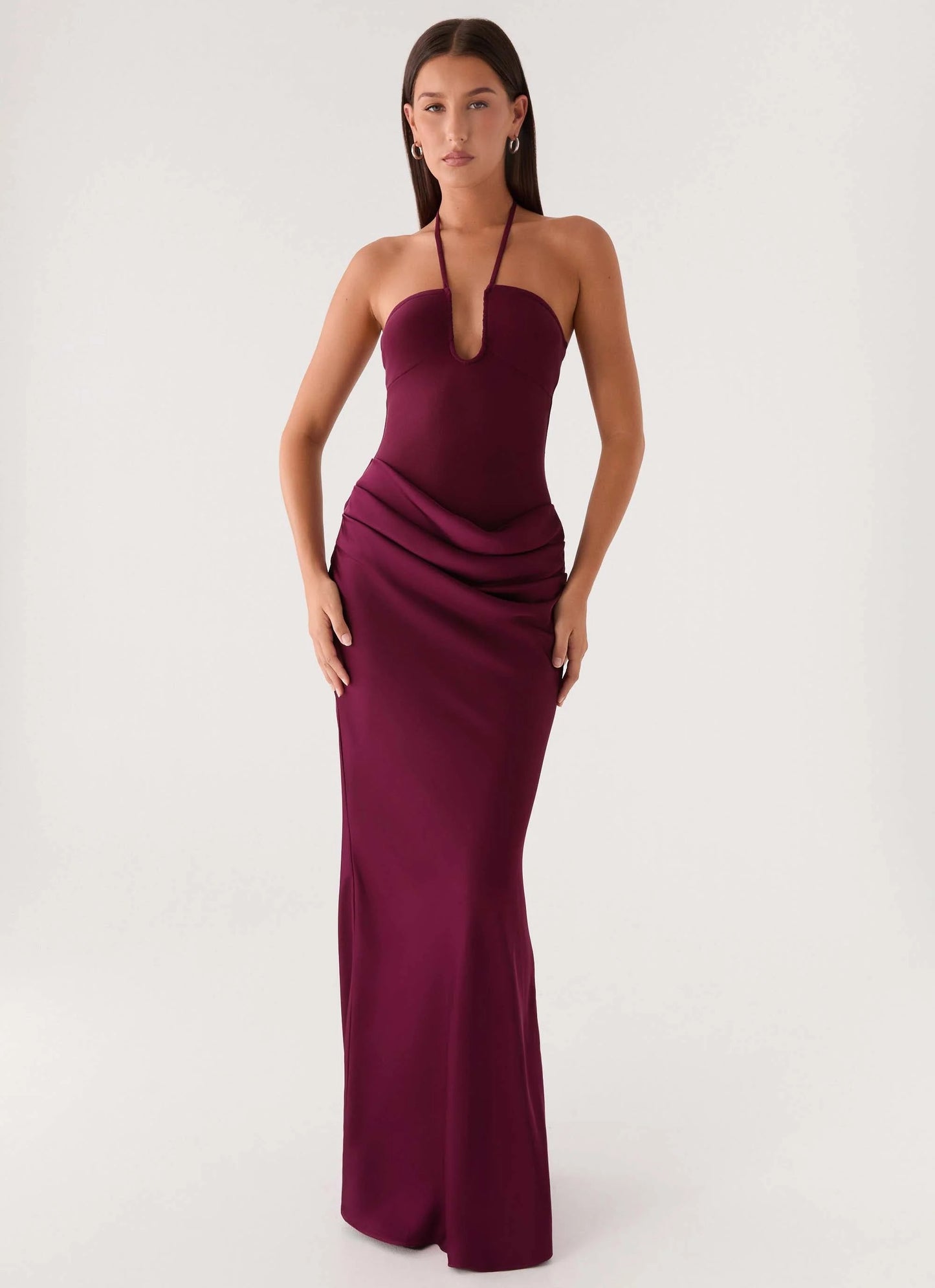 Prom Dress Burgundy Halter Neck Mermaid Maxi Dress With Keyhole Cutout Ruched Waist Open Back Formal Evening Party Gown