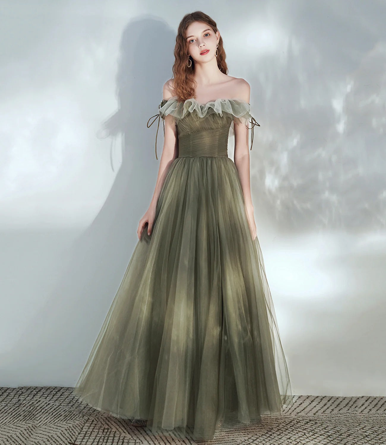 Prom Dress Green Off Shoulder A Line Tulle Maxi Dress With Ruffled Neckline Formal Evening Party Gown