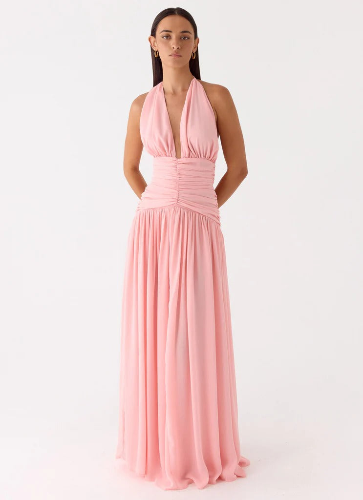 Prom Dress Pink Halter Neck Maxi Dress With Deep V Neck Lace Up Back Ruched Waist Flowy Skirt Formal Evening Party Gown