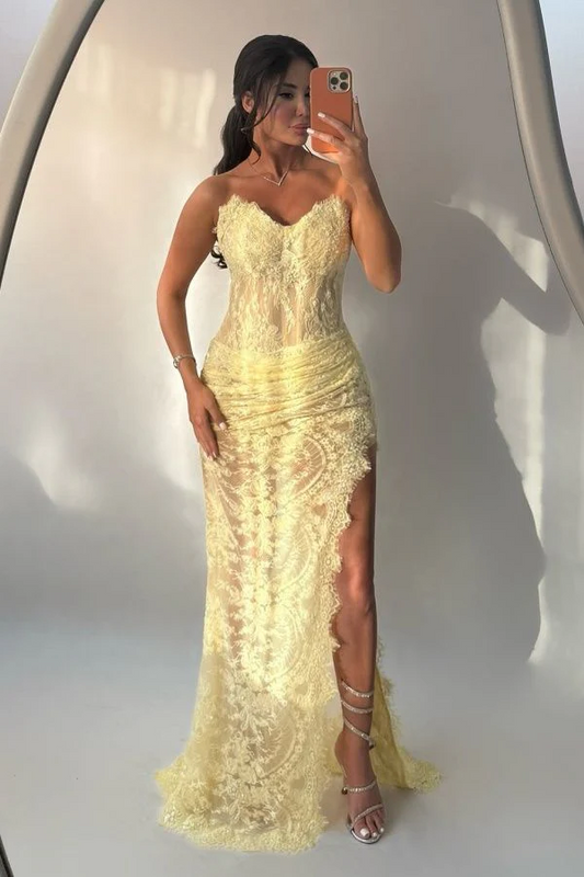Prom Dress Yellow Strapless Mermaid Maxi Dress With Lace Sweetheart Neckline Ruched High Slit Formal Evening Party Gown