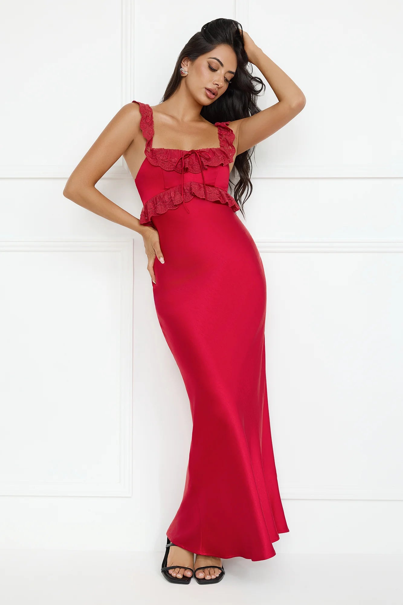 Red Maxi Evening Dresses with Square Neck Lace Ruffle Strap Bow Front Fitted Satin Skirt