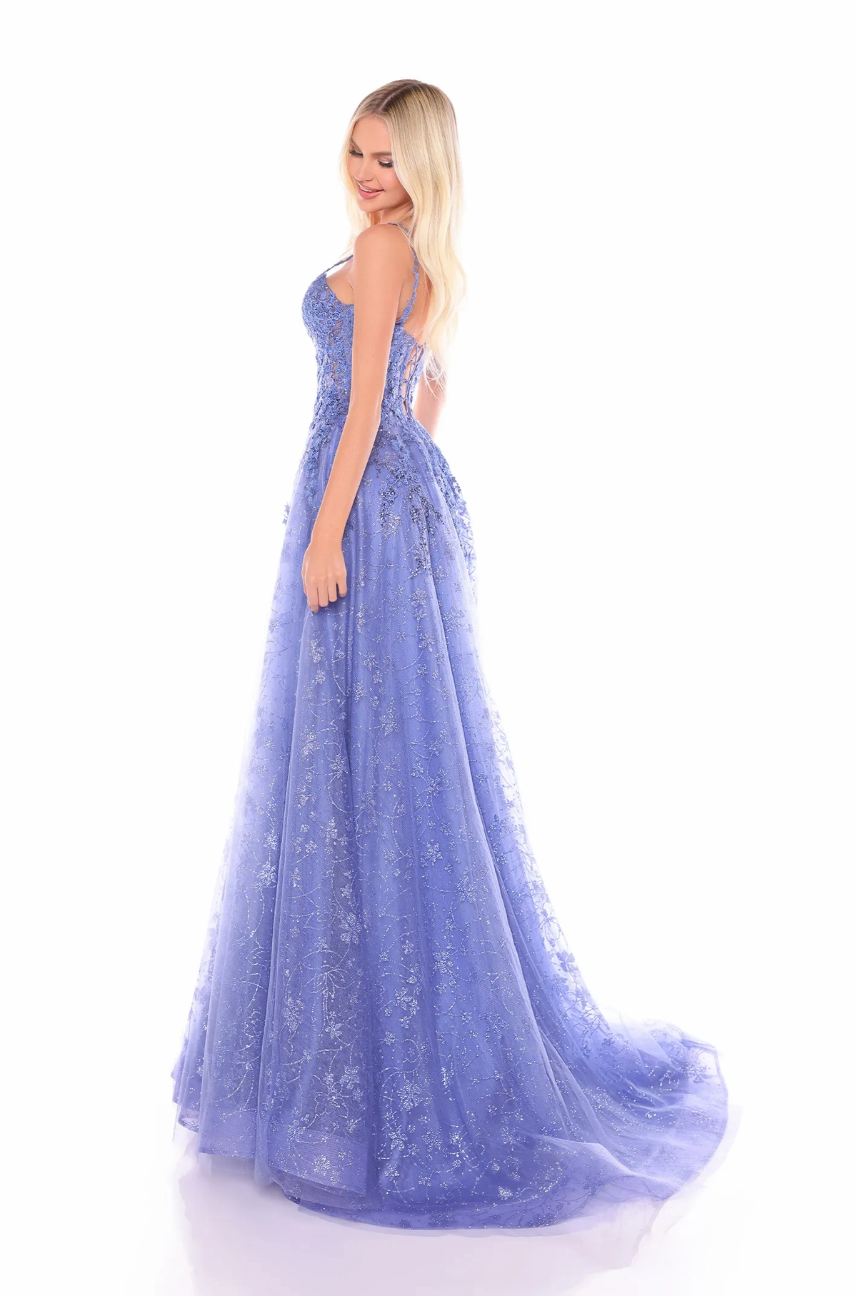 Romantic A-Line Sweetheart-Neck Sleeveless Lace-Up Sweep-Train Floor-Length Evening Dress