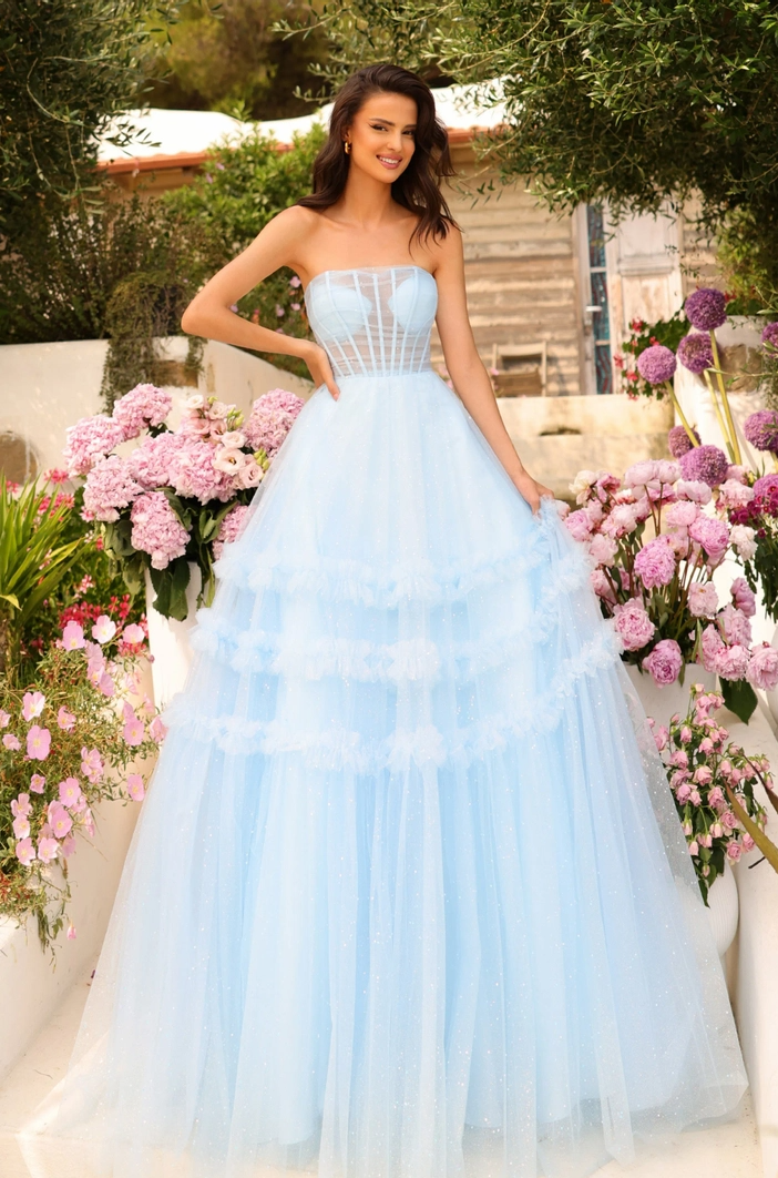 Romantic Light-Blue Ballgown Bandeau Sleeveless Open-Back Floor-Length Tiered-Tulle Prom Dress
