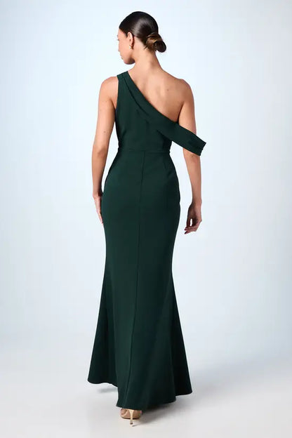 Sophisticated Emerald Green One-Shoulder Mermaid Gown with Asymmetric Ruffle Detail, Prom Dress