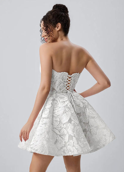 Sparkling A-Line Sweetheart Sleeveless Beaded White Short Homecoming Dress