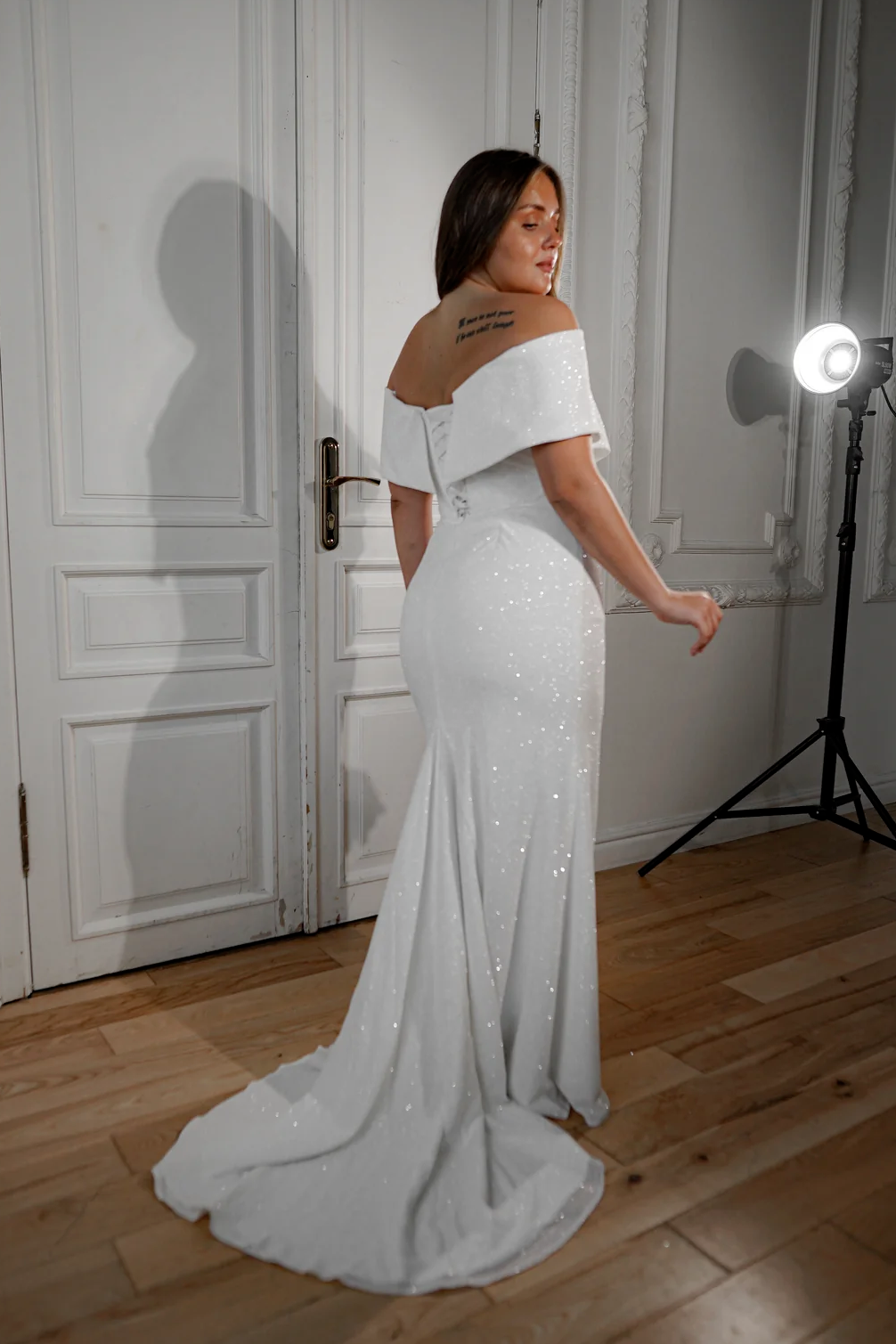 Sparkling Draped Mermaid Off-Shoulder White Floor-Length Wedding Dresses Bridal Gown
