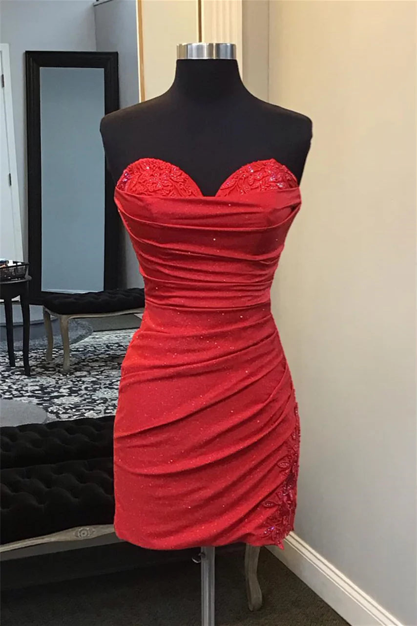 Koutun Sweetheart Red Appliques Ruched Short Homecoming Dress, front view.