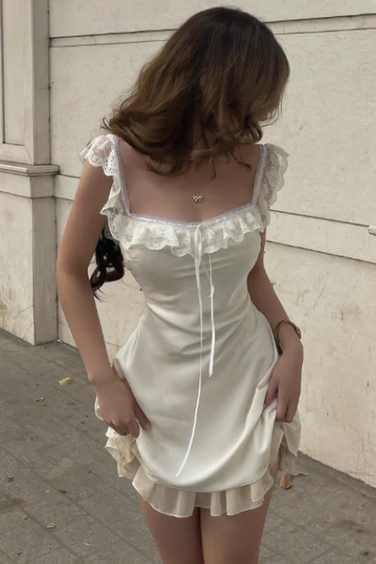 Model wearing a sweet lace square neck satin short homecoming dress.