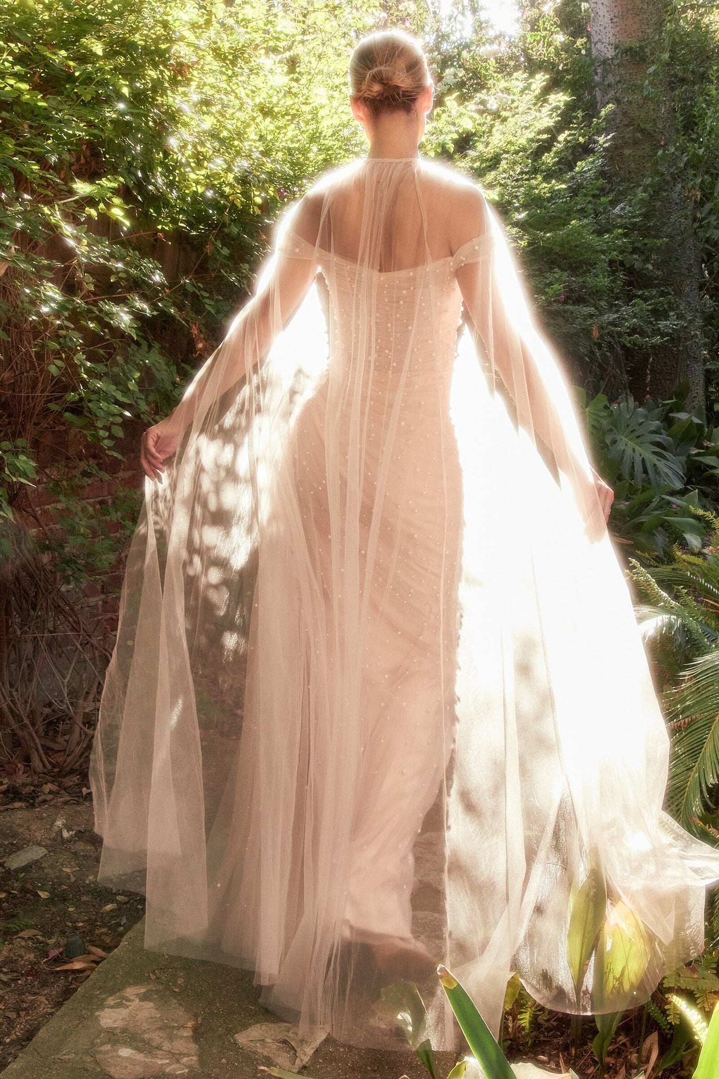 Sweetheart Neck Blush Pink Tulle Evening Dresses with Pearl Beading and Capelet Sleeves