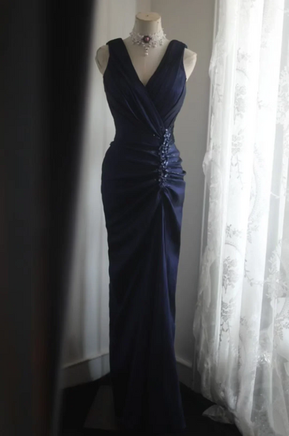 V-Neck Ruched Satin Mermaid Prom Dress with Beaded Waist Detail and Deep V-Back