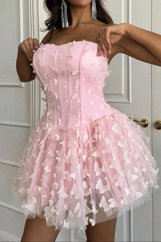 Whimsical A-Line Sweetheart Strapless Butterfly Appliqué Pink Short Homecoming Dresses