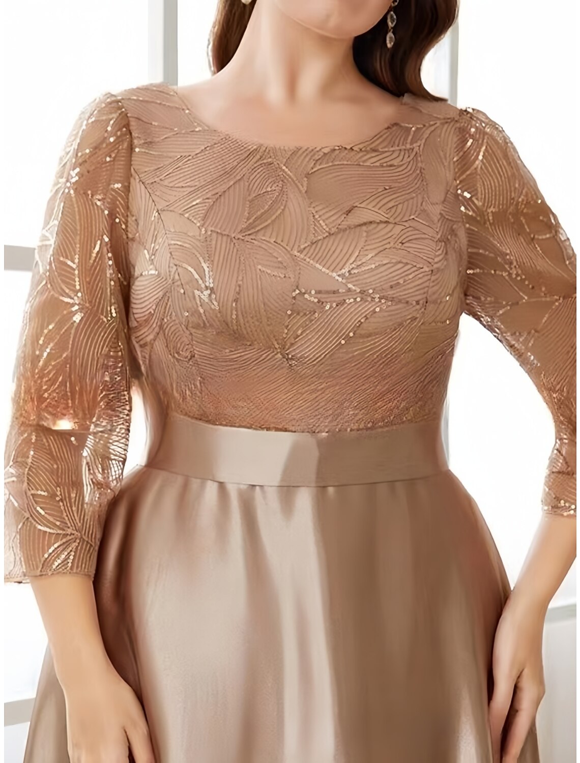 A-Line Plus Size Curve Mother of the Bride Dress Wedding Guest Plus Size Sparkle & Shine Scoop Neck Sweep / Brush Train Satin 3/4 Length Sleeve with Pleats Sequin