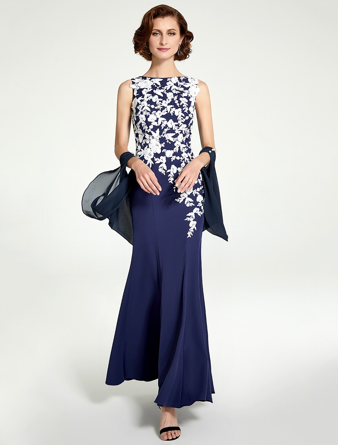 Mermaid / Trumpet Mother of the Bride Dress Jewel Neck Floor Length Chiffon Lace Sleeveless with Lace