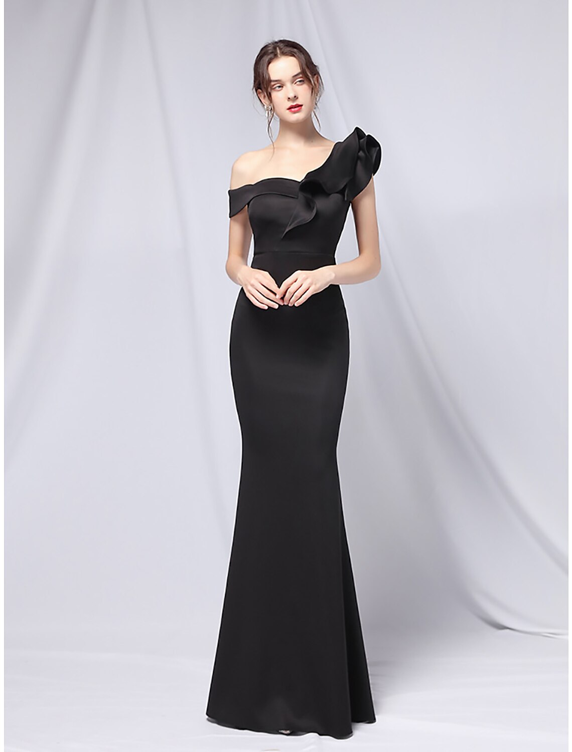 Mermaid / Trumpet Evening Gown Empire Dress Wedding Guest Formal Evening Floor Length Short Sleeve One Shoulder Stretch Satin with Ruffles