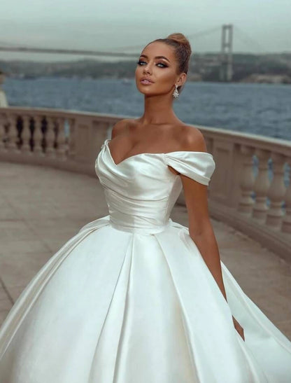 Engagement Formal Wedding Dresses Ball Gown Off Shoulder Cap Sleeve Court Train Satin Church Bridal Gowns With Ruched Solid Color Summer Fall Wedding Partyr Summer Fall Wedding Party