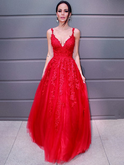 A-Line/Princess Tulle V-neck Floor-Length Applique Sleeveless Dresses