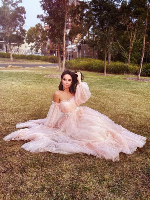 A-Line/Princess Long Sleeves Floor-Length Tulle Applique Off-the-Shoulder Dresses