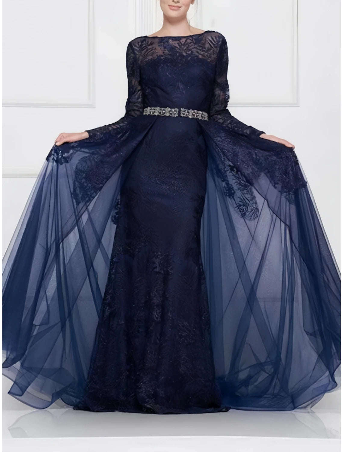 A-Line Mother of the Bride Dress Wedding Guest Elegant Scoop Neck Sweep / Brush Train Tulle Long Sleeve with Lace Crystals Ruching