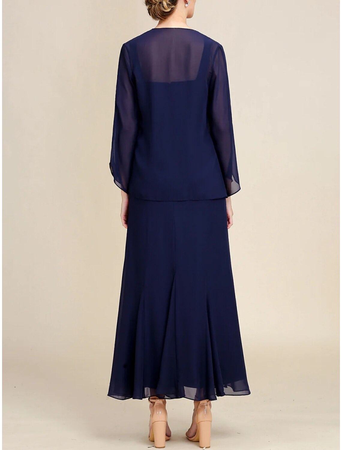 A-Line Mother of the Bride Dress Wedding Guest Elegant V Neck Ankle Length Chiffon Long Sleeve with Sequin Ruching