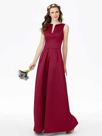 Detail of the side pocket on the A-Line satin bridesmaid dress.