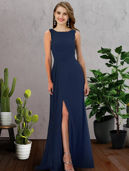 Elegant jewel neck sleeveless chiffon bridesmaid dress.