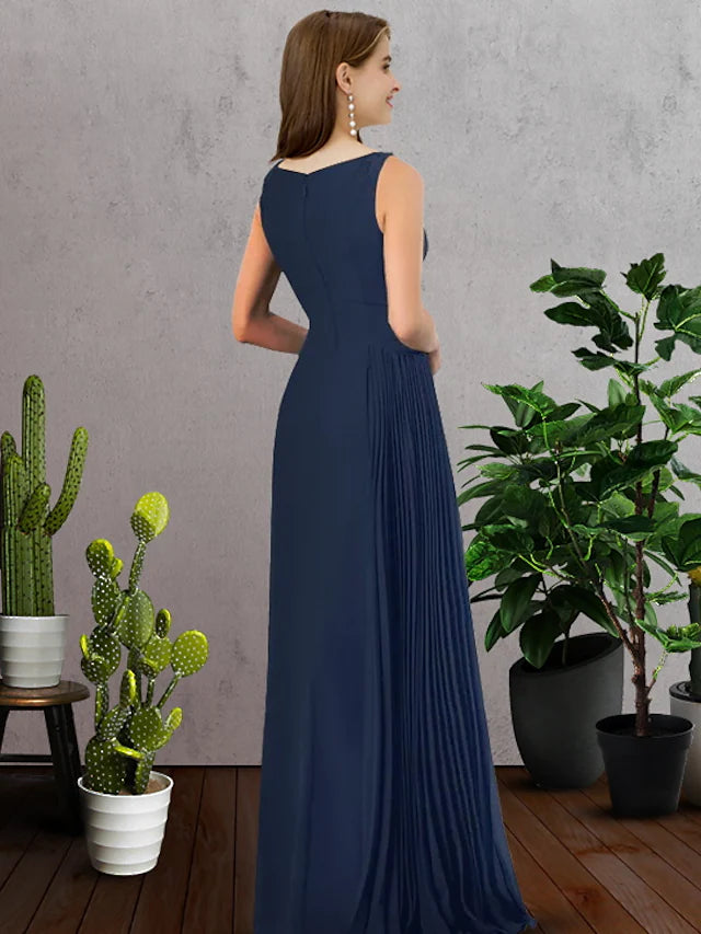 Side view of pleated chiffon bridesmaid dress with floor length.
